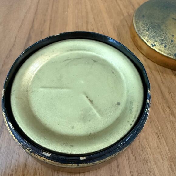 Coaster Set of 6 Gold Tone Metal Aged Patina Black Lacquer Round Wood Box Japan - Picture 9 of 12